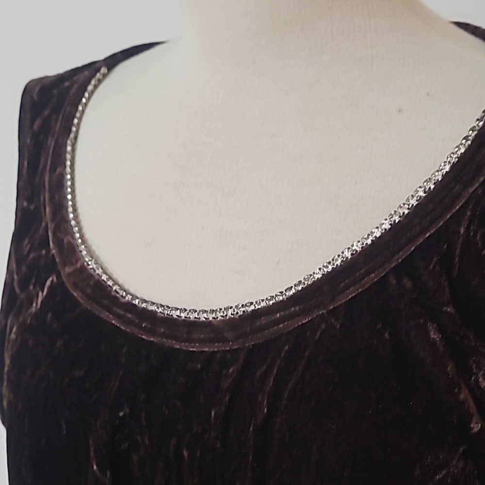 Reteo 2x Sleeveless Shell With BLING Neckline